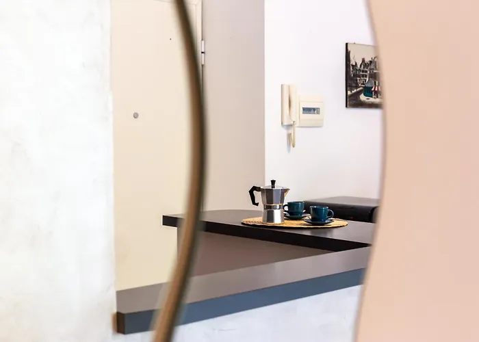 Iflat Peaceful And Intimate Refuge In Trastevere Apartment